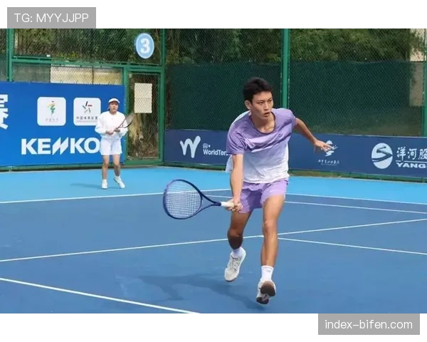 西南大学组合牛巨达-户华梃全国软式网球锦标赛男双夺金